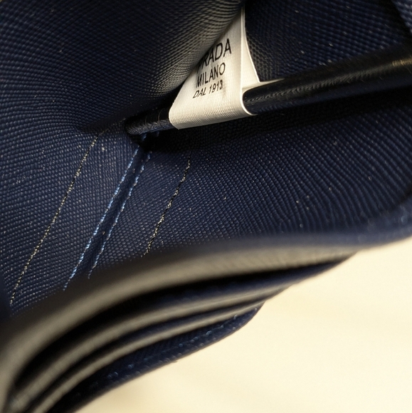Prada front pocket wallet card case, navy blue - Picture 8 of 14